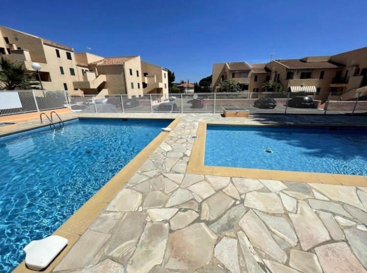 Studio Avec Terrasse Et Piscine Bandol Buitenkant foto